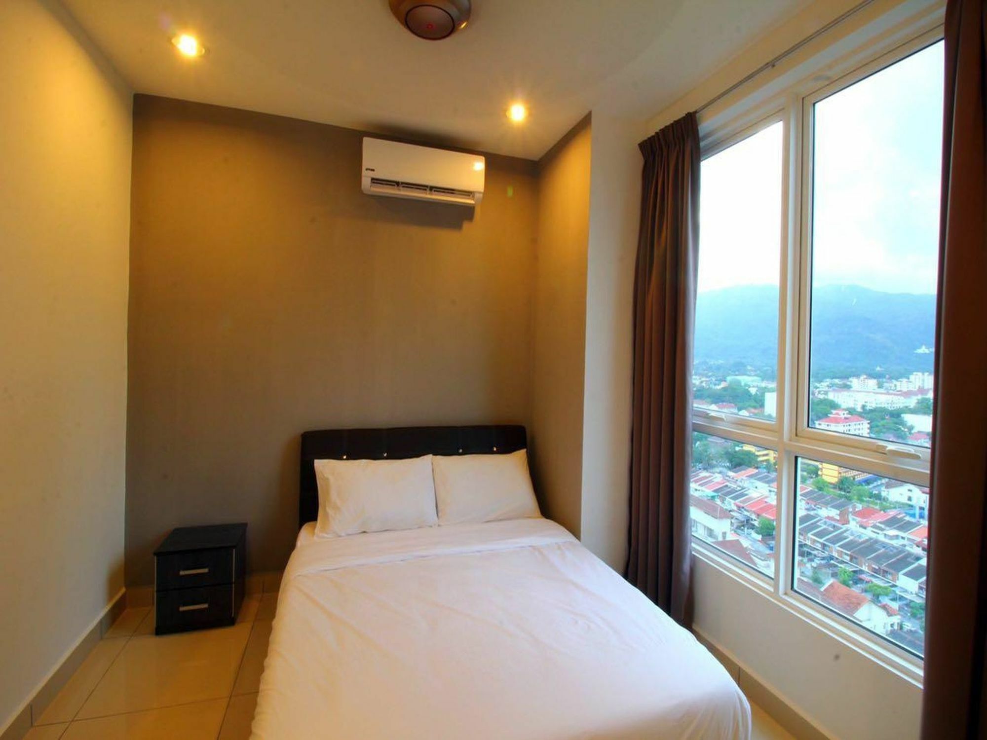Mansion One Service Apartment George Town Eksteriør billede